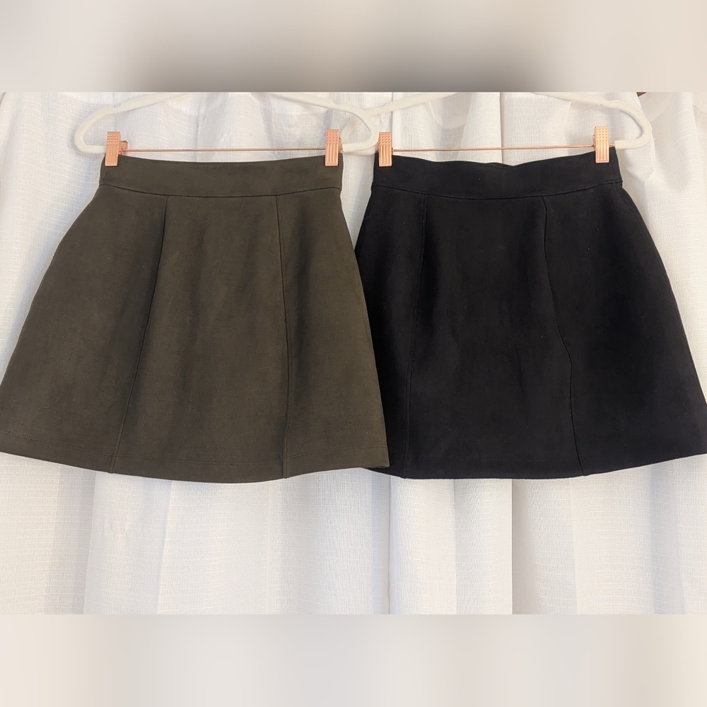 Spanx Suede Skirt/Shorts Bundle Olive Green & Black XS